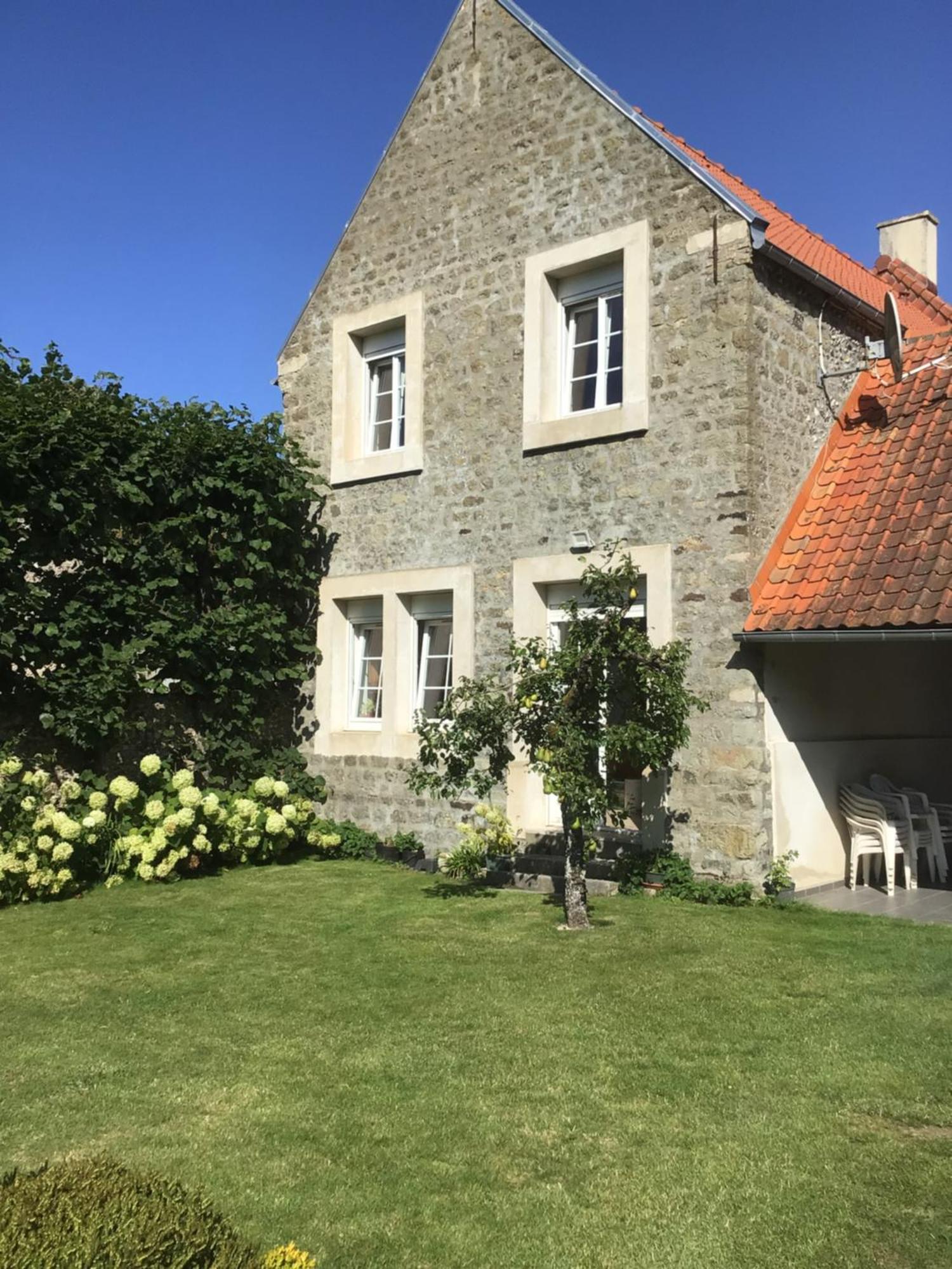 Ferme De La Haute-Escalles Hotel Exterior photo